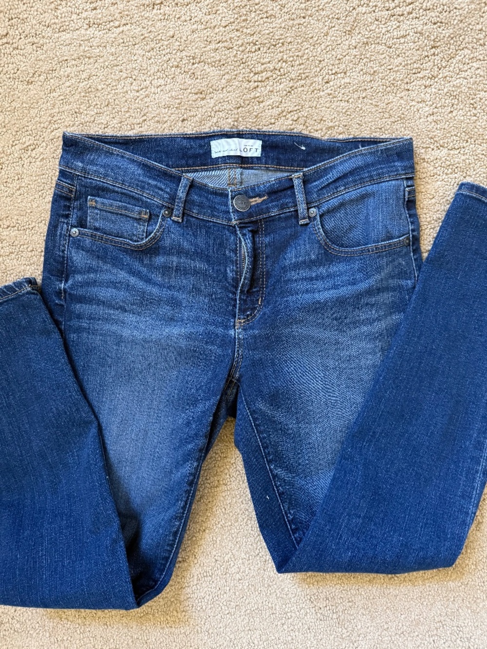 LOFT DARK JEANS SIZE 28/6
